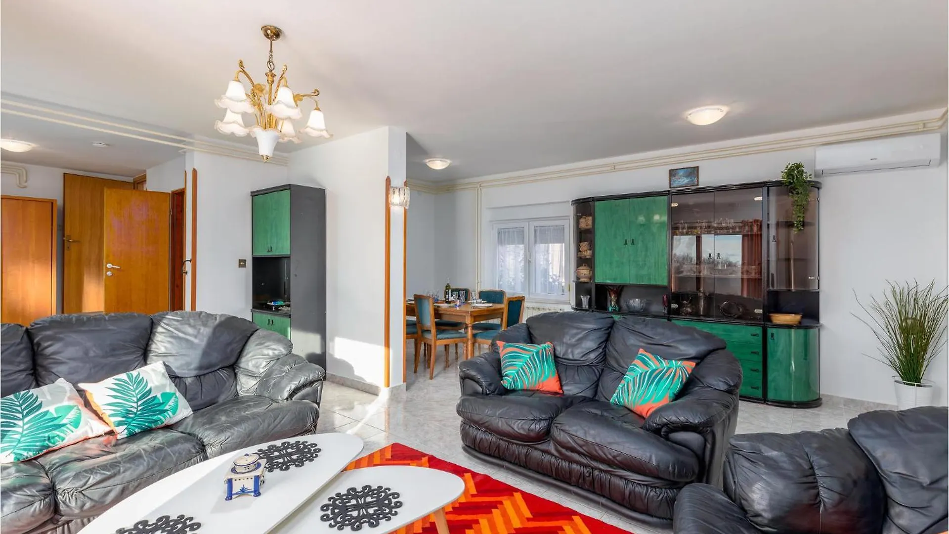 Beautiful Home In Muntic With Wifi